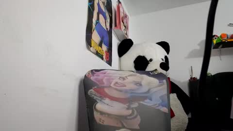 Snapshot of sweett_candy1 chatting on 25, 5, 2026 sweett_candy1 online show from 25, 5, 2026