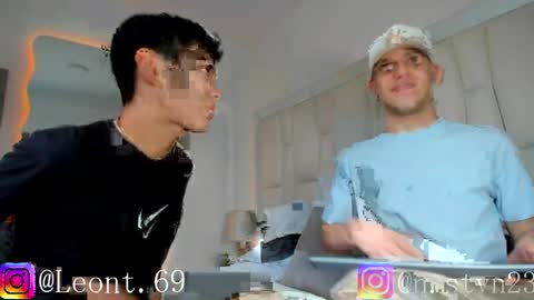 Snapshot of sweett_candy2 chatting on 4, 4, 2026 sweett_candy2 online show from 4, 4, 2026