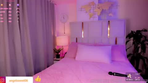 Snapshot of sweett_shinexx chatting on 24, 3, 2026 angel online show from 24, 3, 2026