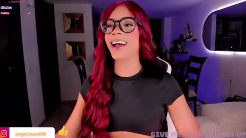 Snapshot of sweett_shinexx chatting on 26, 3, 2026 angel online show from 26, 3, 2026