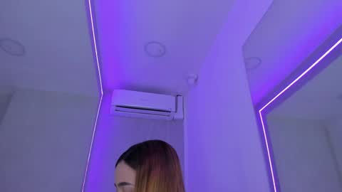 Snapshot of sweettammy_ chatting on 15, 2, 2025 Tammy online show from 15, 2, 2025