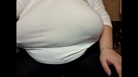 Maya online show from 16, 2, 2025