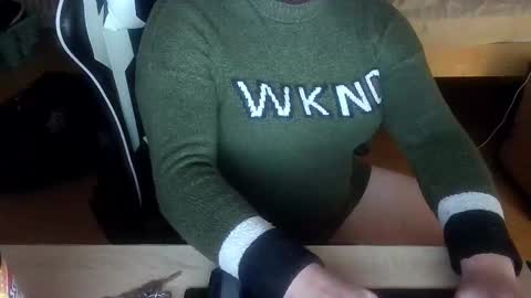 Snapshot of sweettranny725 chatting on 11, 9, 2025 sweettranny725 online show from 11, 9, 2025