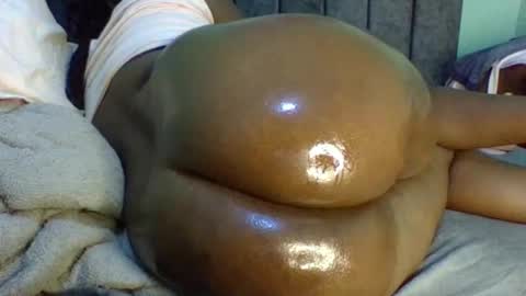 Snapshot of sweettrozzy chatting on 7, 3, 2025 sweettrozzy online show from 7, 3, 2025