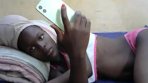 Snapshot of sweetvallerie chatting on 10, 2, 2025 sweetvallerie online show from 10, 2, 2025