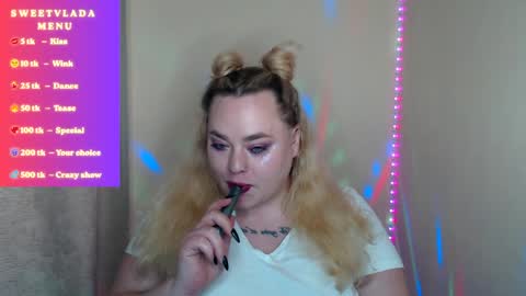 Snapshot of sweetvlada13 chatting on 29, 4, 2026 sweetvlada13 online show from 29, 4, 2026