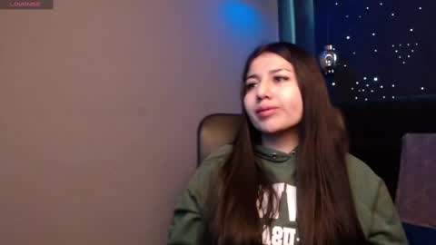 Snapshot of sweety_ashly chatting on 6, 3, 2025 Ashley 3 online show from 6, 3, 2025