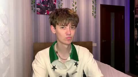 Snapshot of sweety_dude69 chatting on 21, 4, 2026 Sweety Dude online show from 21, 4, 2026