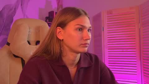 Emily online show from 19, 7, 2026