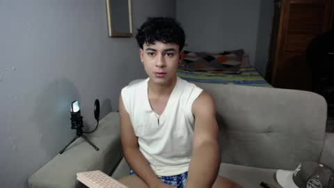 Snapshot of sweety_nicki chatting on 28, 4, 2026 Nicki online show from 28, 4, 2026