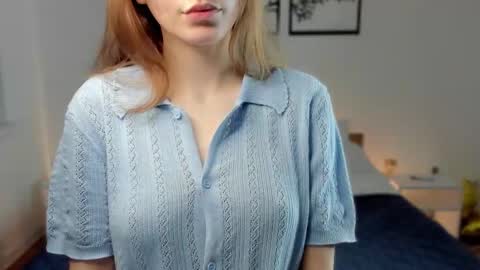 Bella . online show from 29, 9, 2025