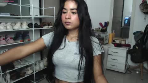 Snapshot of sweetyaya_ chatting on 6, 6, 2026 yaya online show from 6, 6, 2026