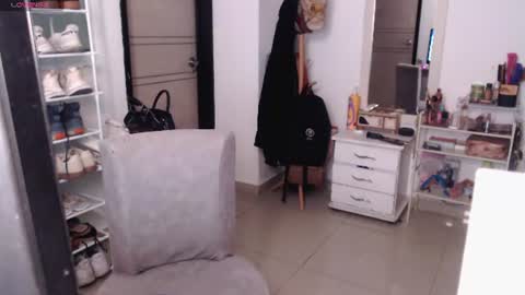 Snapshot of sweetyaya_ chatting on 21, 6, 2026 yaya online show from 21, 6, 2026