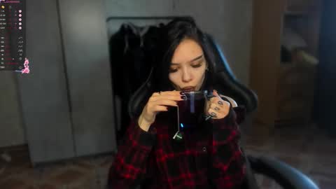 sweetydeviliya online show from 31, 3, 2026