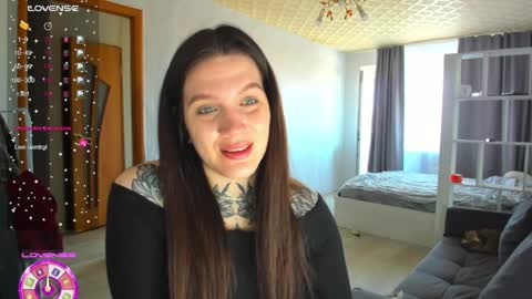 Snapshot of sweetyladiy chatting on 27, 3, 2026 Aiza online show from 27, 3, 2026