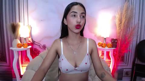LAURA online show from 28, 10, 2025