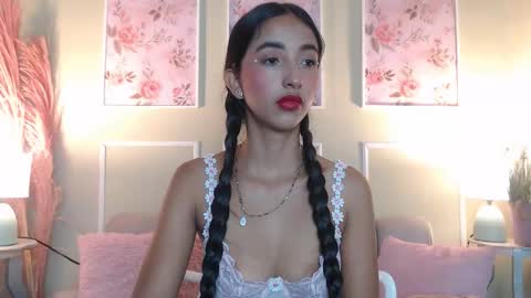 Snapshot of sweetylally chatting on 14, 1, 2026 LAURA online show from 14, 1, 2026