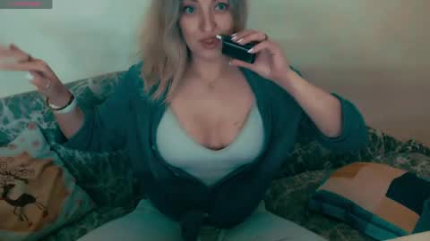 Snapshot of sweetyliza chatting on 24, 4, 2026 Liza online show from 24, 4, 2026