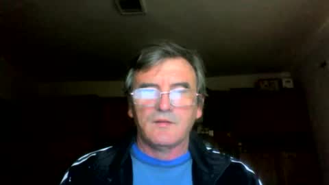 Snapshot of swergiu333 chatting on 4, 5, 2026 Raymond online show from 4, 5, 2026