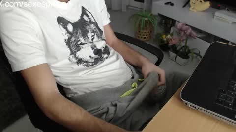 Snapshot of swetlittleboy4u chatting on 2, 11, 2025 SwetLittleBoy4u online show from 2, 11, 2025