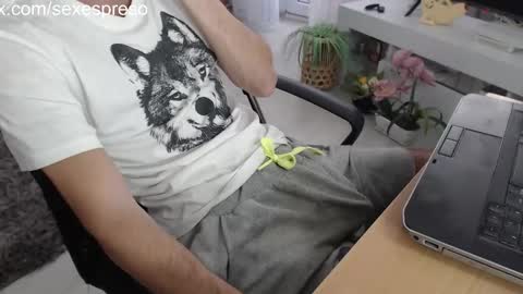 Snapshot of swetlittleboy4u chatting on 3, 11, 2025 SwetLittleBoy4u online show from 3, 11, 2025