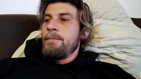 swiss fuucker 86 online show from 17, 9, 2025