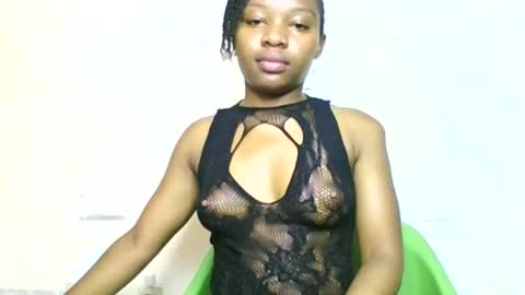 Snapshot of swit_candy chatting on 13, 6, 2026 Candy online show from 13, 6, 2026