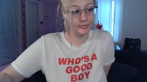 Snapshot of switchykitty chatting on 3, 12, 2025 ashley blayde online show from 3, 12, 2025