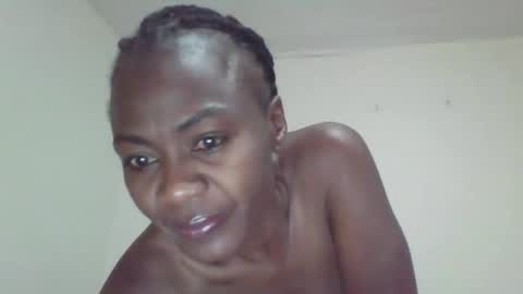 Snapshot of swtebony1 chatting on 8, 9, 2025 ALICIA online show from 8, 9, 2025