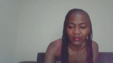 Snapshot of swtebony1 chatting on 16, 10, 2025 ALICIA online show from 16, 10, 2025