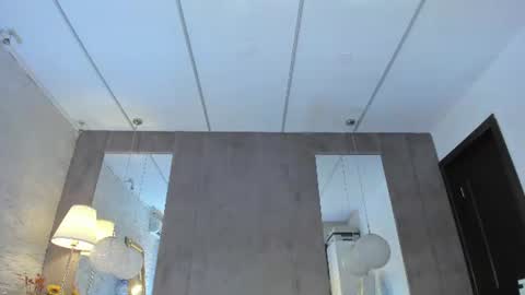 Snapshot of sylvereyesz chatting on 19, 6, 2026 Silver online show from 19, 6, 2026