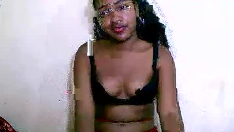 Snapshot of sylviasexy27 chatting on 21, 12, 2024 sylviasexy27 online show from 21, 12, 2024