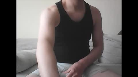 Snapshot of szabozali chatting on 20, 4, 2026 szabozali online show from 20, 4, 2026