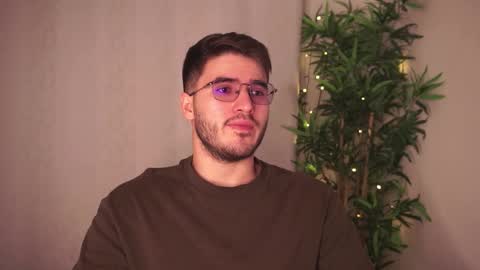 t0ny_wylie online show from 21, 3, 2026