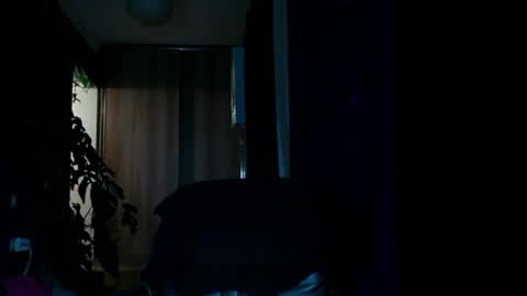 Huracane online show from 21, 2, 2025