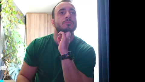 Huracane online show from 10, 3, 2025