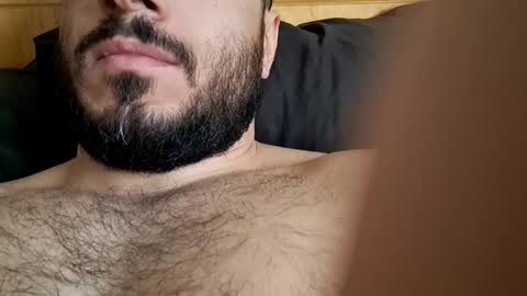 Snapshot of t_huracane chatting on 6, 4, 2026 Huracane online show from 6, 4, 2026