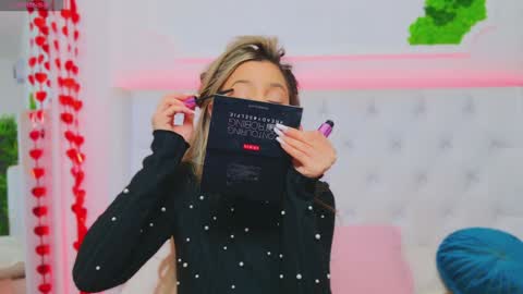 Snapshot of taahiraarabian chatting on 7, 2, 2025 Arianna online show from 7, 2, 2025