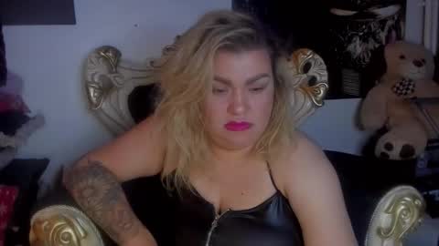 Snapshot of tabithachristal chatting on 28, 5, 2026 Mistress Tabitha online show from 28, 5, 2026