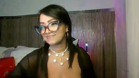 Snapshot of tachi1713 chatting on 17, 4, 2026 yameil online show from 17, 4, 2026