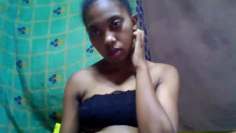 Snapshot of tahiriniah chatting on 28, 2, 2025 tahiriniah online show from 28, 2, 2025