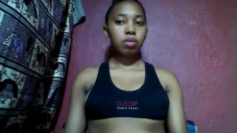 Snapshot of tahiriniah chatting on 7, 3, 2025 tahiriniah online show from 7, 3, 2025