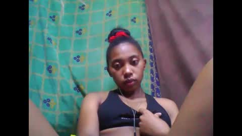 Snapshot of tahiriniah chatting on 8, 3, 2025 tahiriniah online show from 8, 3, 2025
