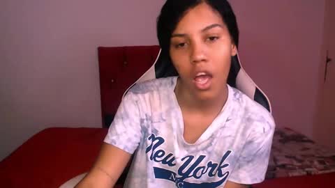 Snapshot of tainara_ebonny chatting on 20, 10, 2025 Tainara online show from 20, 10, 2025