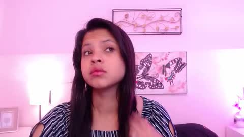Snapshot of taira_rouse chatting on 20, 10, 2025 Taira online show from 20, 10, 2025