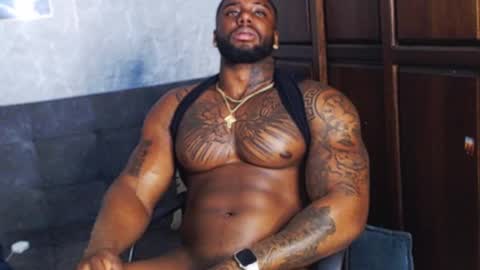 Snapshot of tairontucke chatting on 2, 12, 2024 Tairon Tucke online show from 2, 12, 2024