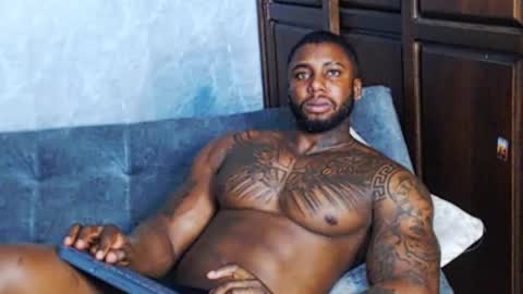 Snapshot of tairontucke chatting on 24, 12, 2024 Tairon Tucke online show from 24, 12, 2024