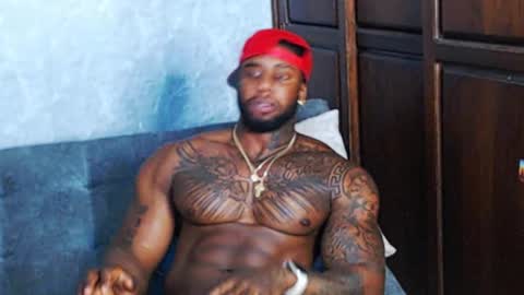 Snapshot of tairontucke chatting on 25, 12, 2024 Tairon Tucke online show from 25, 12, 2024