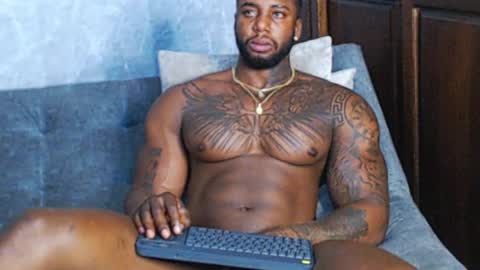 Snapshot of tairontucke chatting on 26, 12, 2024 Tairon Tucke online show from 26, 12, 2024