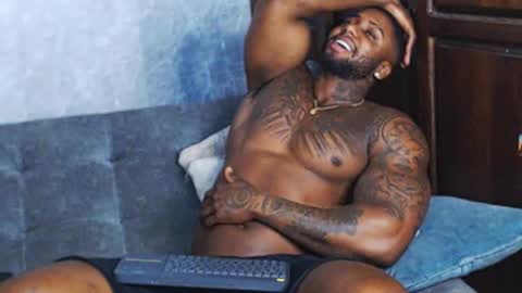 Snapshot of tairontucke chatting on 29, 12, 2024 Tairon Tucke online show from 29, 12, 2024